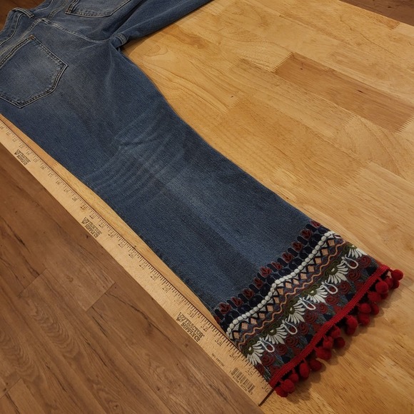 Pilcro & The Letterpress Anthropologie Jeans Embroidered Embellishments Cuff 30 - Picture 10 of 10